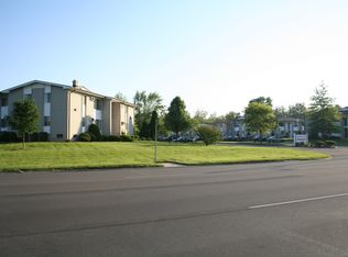 26740 Joy Rd APT D3, Redford, MI 48239