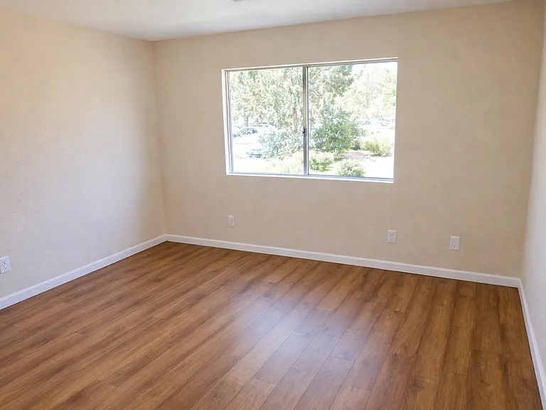 2360 Dusk Dr — Photo 7