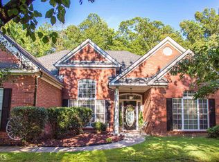 136 Lakeshore Ct, McDonough, GA