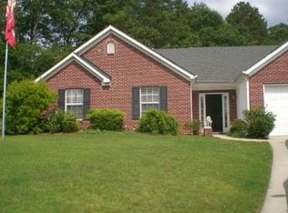 761 Baskins Cir, Winder, GA 30680