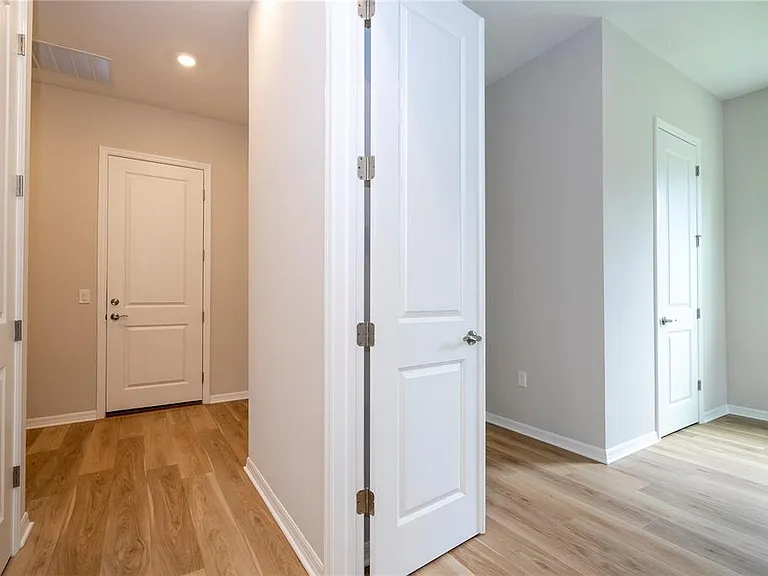 450 Winter Grove Blvd — Photo 52