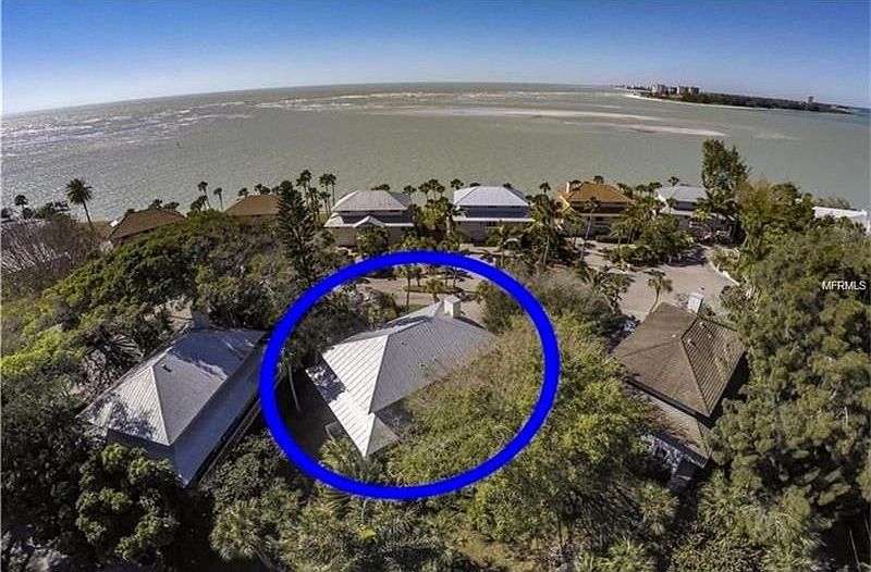 2nd image of 139 Sand Dollar Ln