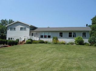 15595 East St, Marcellus, MI 49067