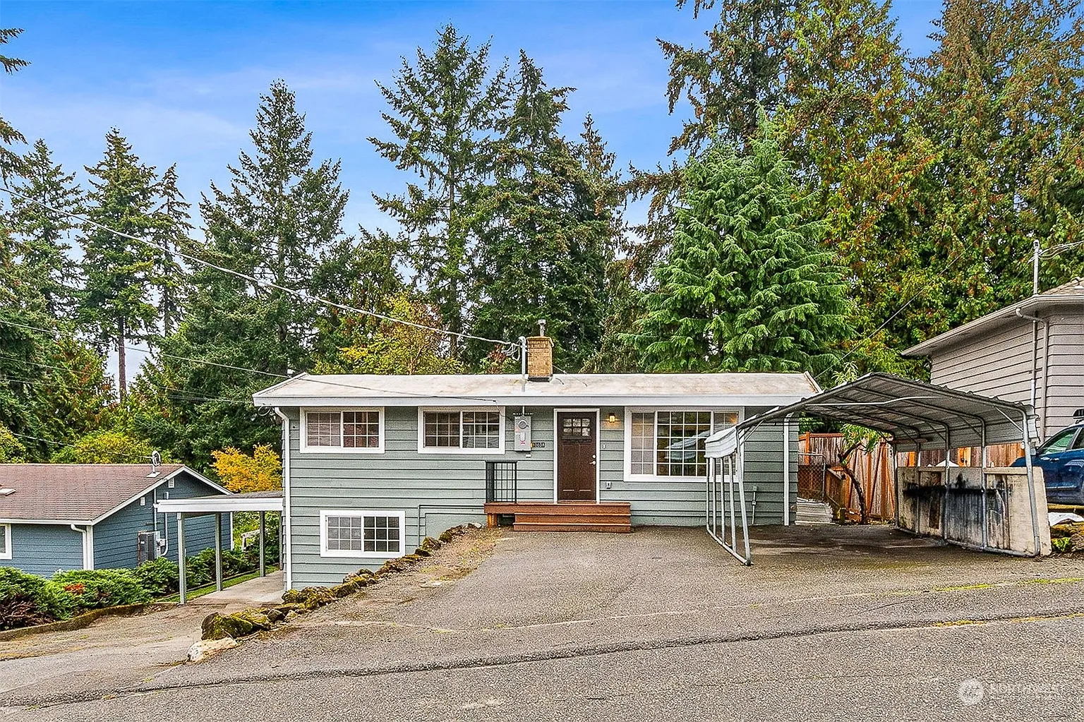 10038 2nd Avenue SW photo 1