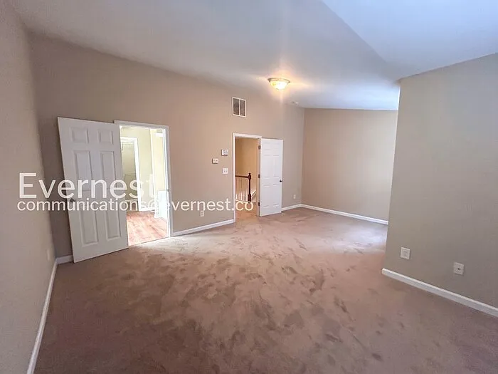 1722 Coleville Oak Ln — Photo 10