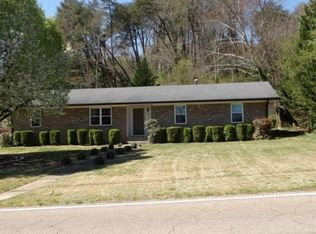 9121 N Hickory Valley Rd, Chattanooga, TN 37416