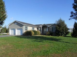 3748 Old Munfordville Rd, Cave City, KY 42127