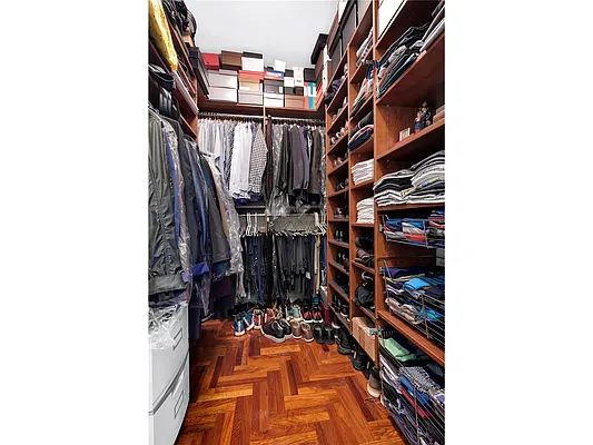 Sold by Douglas Elliman | media 17