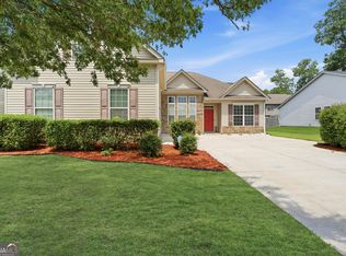108 Shady Bank Ln, Byron, GA 31008