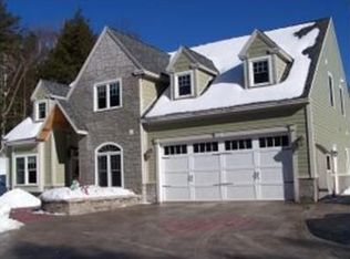 31 Emily Rd, Sunapee, NH 03782