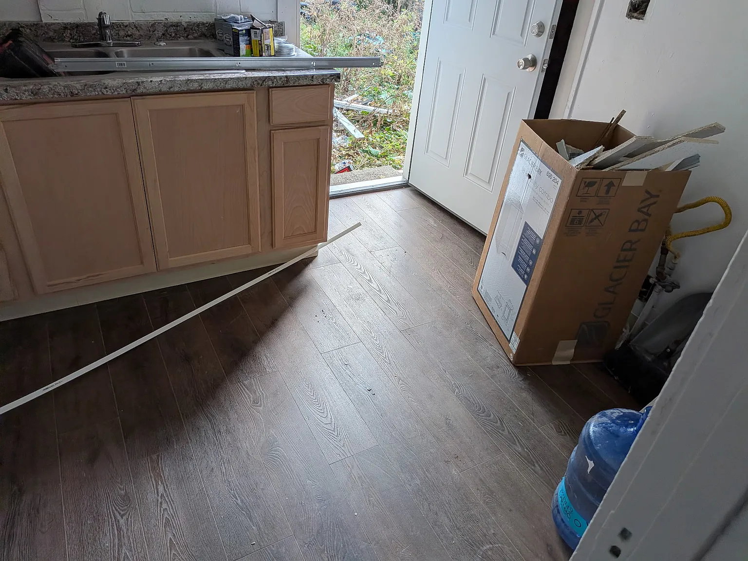 2 bed, 845 sqft, $900 — Photo 4