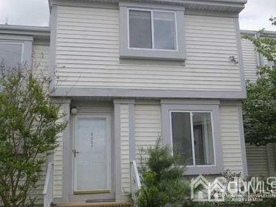 1207 Jesse Way, Piscataway, NJ, 08854