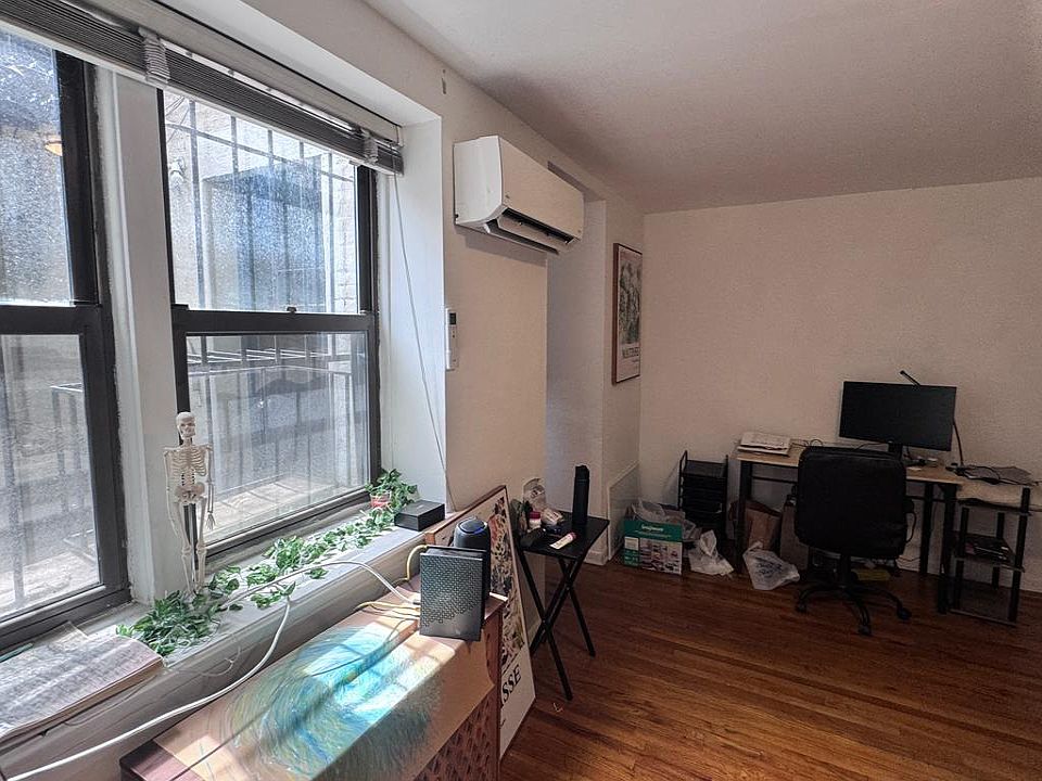 1st image of 206 W 139th St APT 1