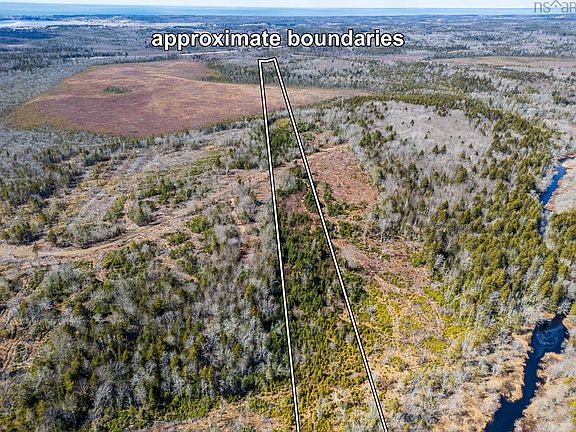 3rd image of Davis Cove Rd