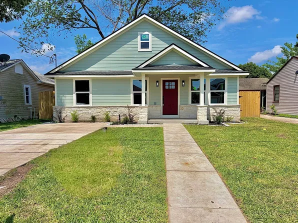 1102 Elm St, Deer Park, TX 77536