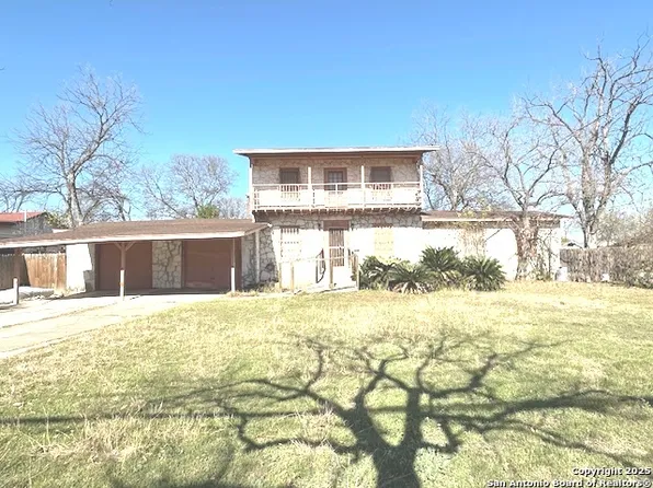 3251 W WOODLAWN AVE, San Antonio, TX 78228