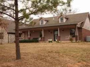 9909 N Pottawatomie Rd, Harrah, OK 73045