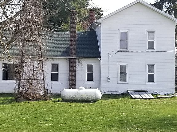 3rd image of 59276 County Road 19