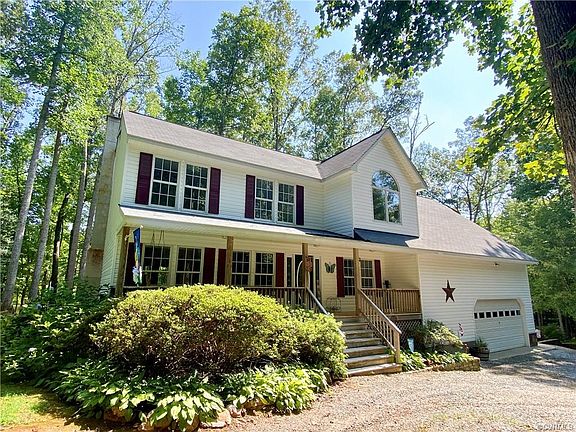 2nd image of 4462 Windsor Lake Dr