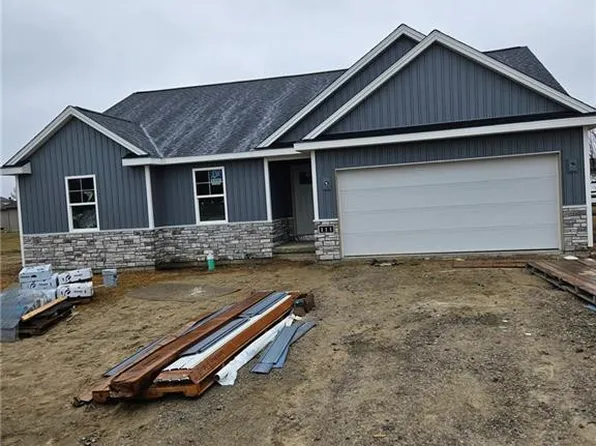 111 Ashberry Way, Swanton, OH 43558