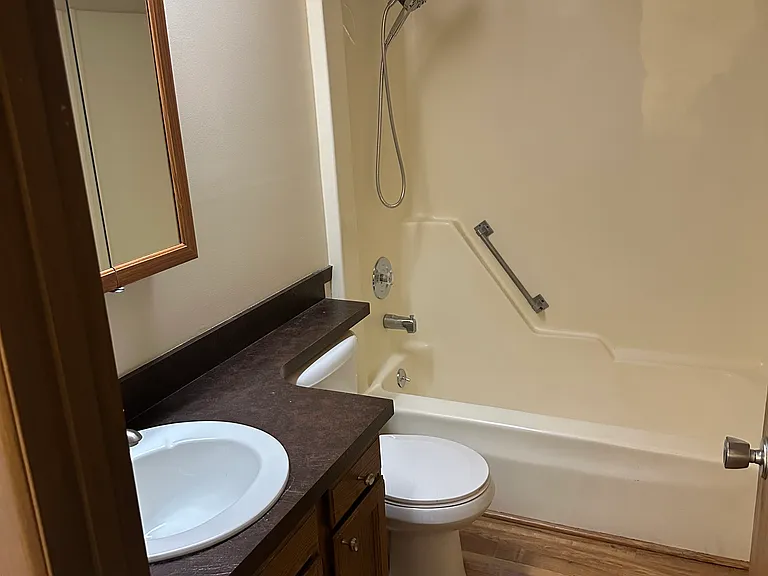 2094 Fox Hollow Dr — Photo 12