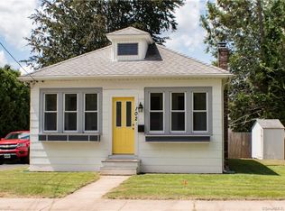 102 Bridge St, Manchester, CT 06040