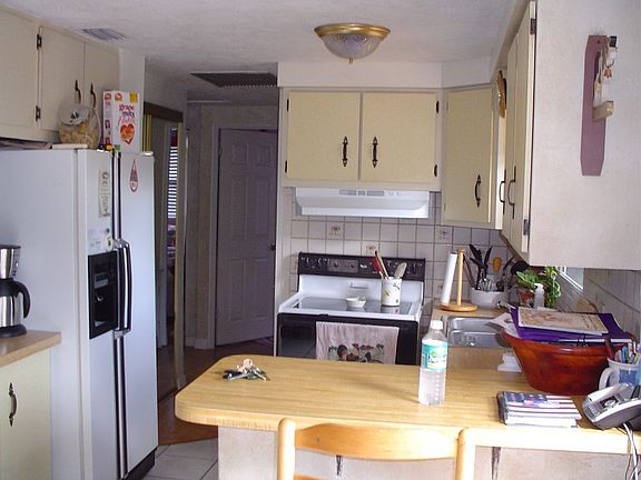 4th image of 5580 65th Ave N