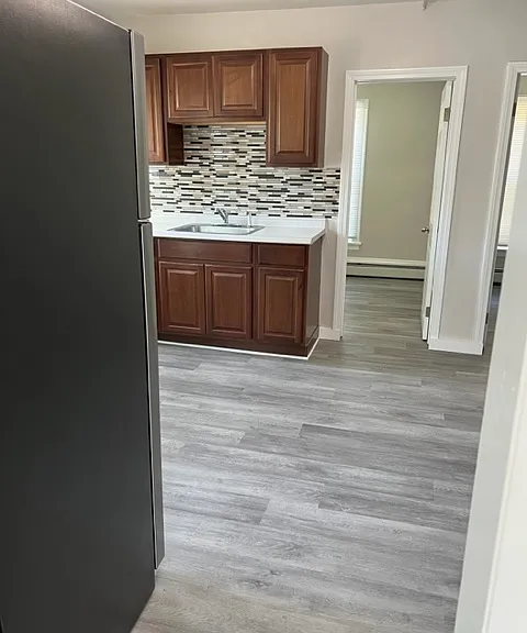 22 Eastman St #3 — Photo 5