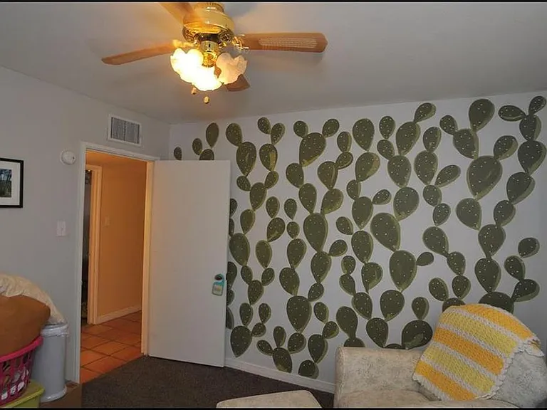 4233 Hampshire Ln — Photo 16