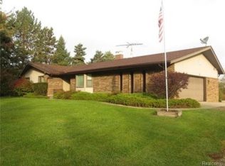 4745 E Allen Rd, Howell, MI 48855