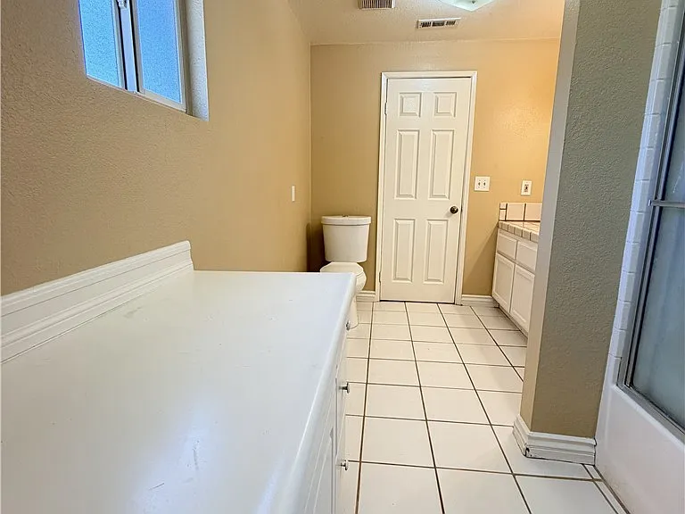 2820 Madison St — Photo 19