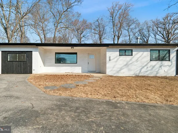 9930 Old Court Rd, Woodstock, MD 21163