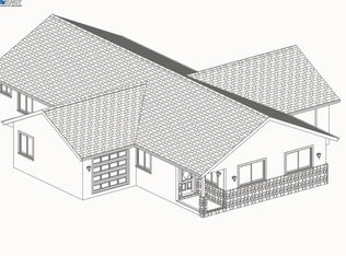 1069 Headlands Dr, Napa, CA 94558