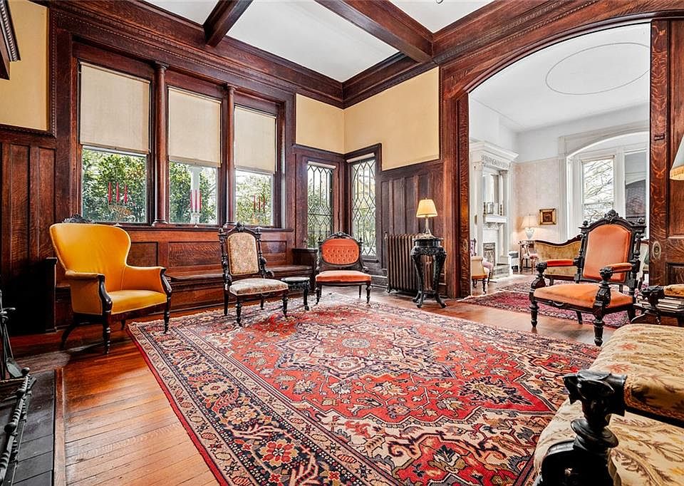 7th image of this home