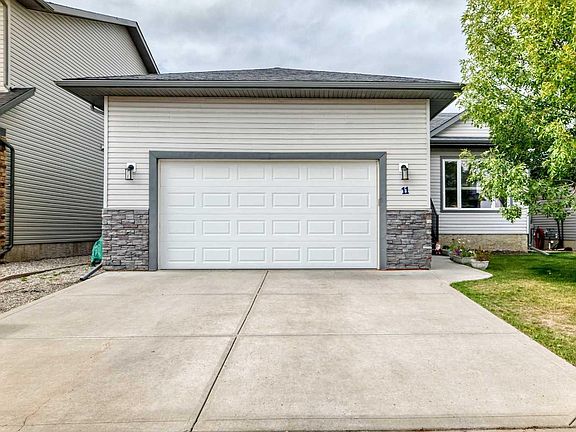 2nd image of 11 Bondar Gate