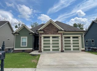 8532 Kennerly Ct, Ooltewah, TN 37363