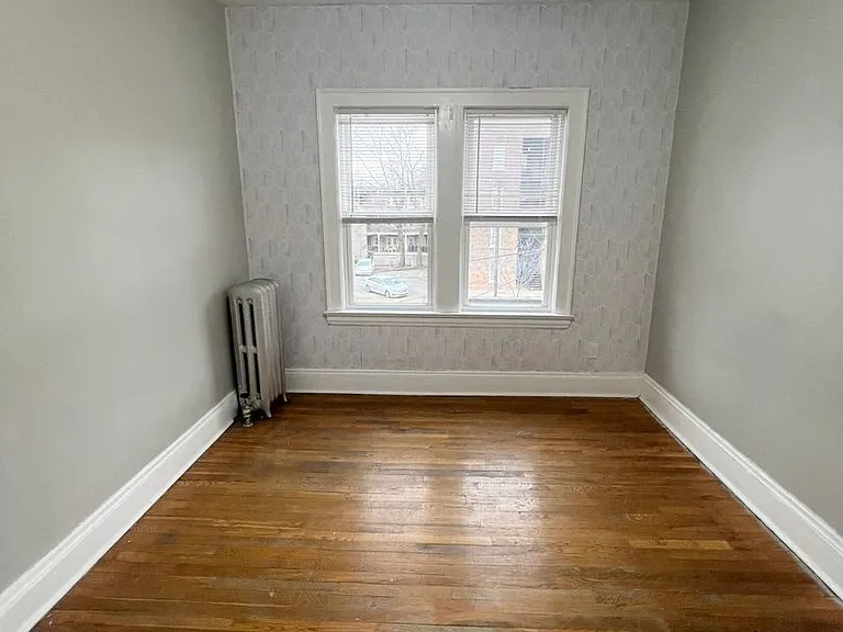 2704 Mayfield Road — Photo 13