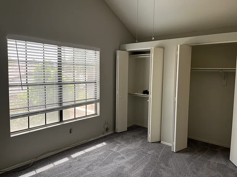4901 E Kelton Ln #1242 — Photo 2