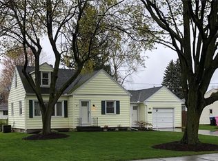 40 Straub Rd, Rochester, NY 14626