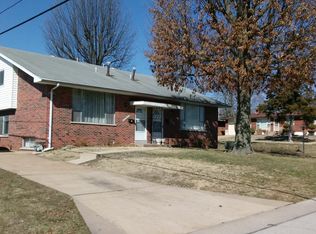 10207 Reavis Gardens Dr, Saint Louis, MO