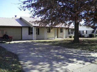 2041 J St SW, Miami, OK 74354