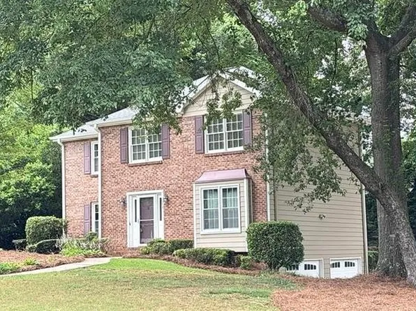 2872 Bentwood Dr, Marietta, GA 30062