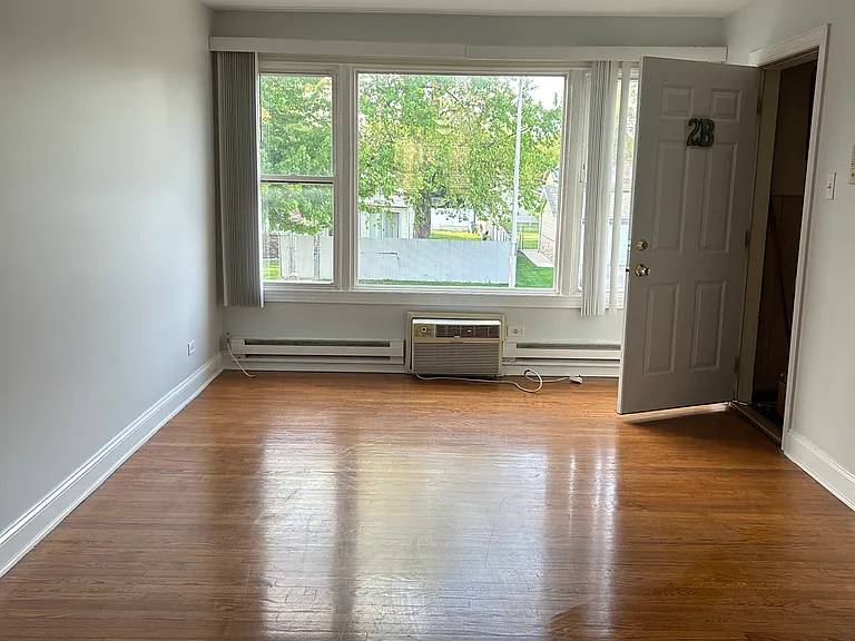 6247 W 94th St #3A — Photo 1