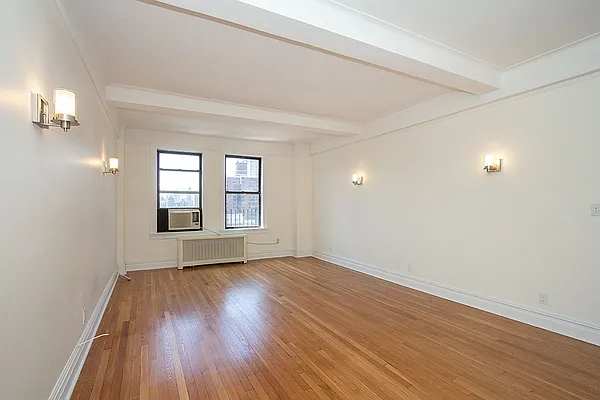 Rented by Rita S Citrin, LREB | media 38