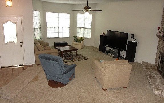 Living room and entrance