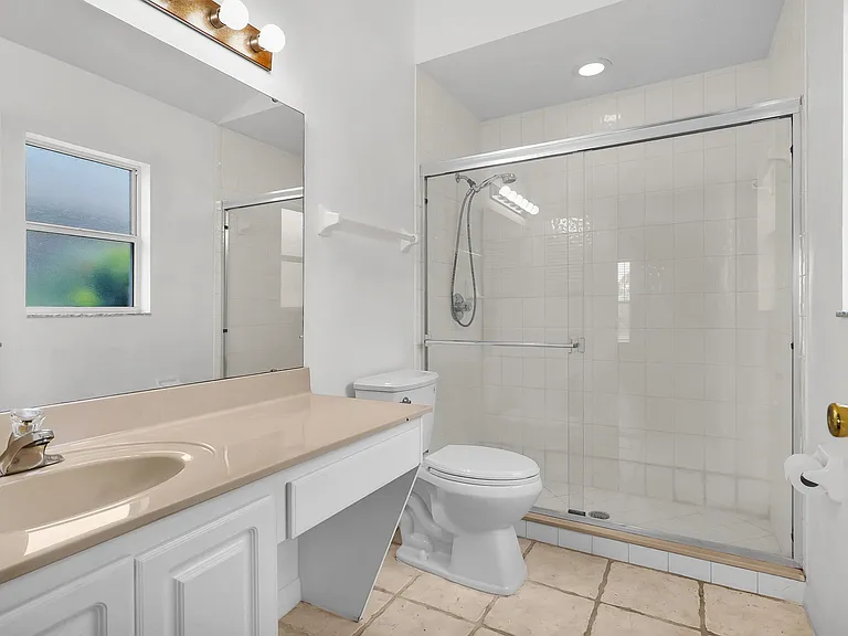 2340 Commodores Club Blvd — Photo 23