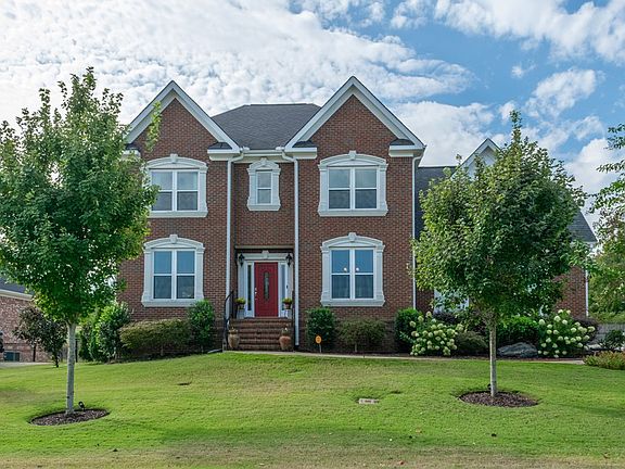 2nd image of 629 Teal Dr