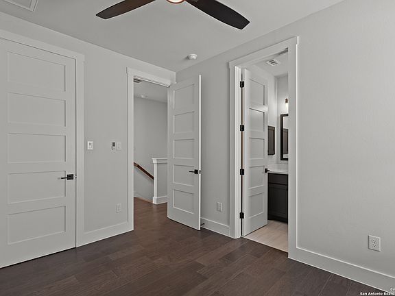 4th image of 150 Playmoor St