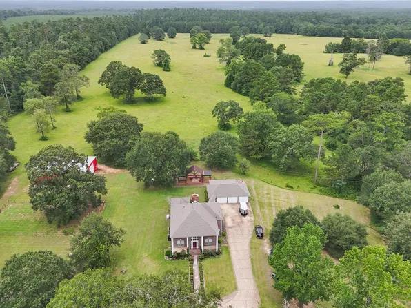 2222 Fm 945 Rd S, Cleveland, TX 77328