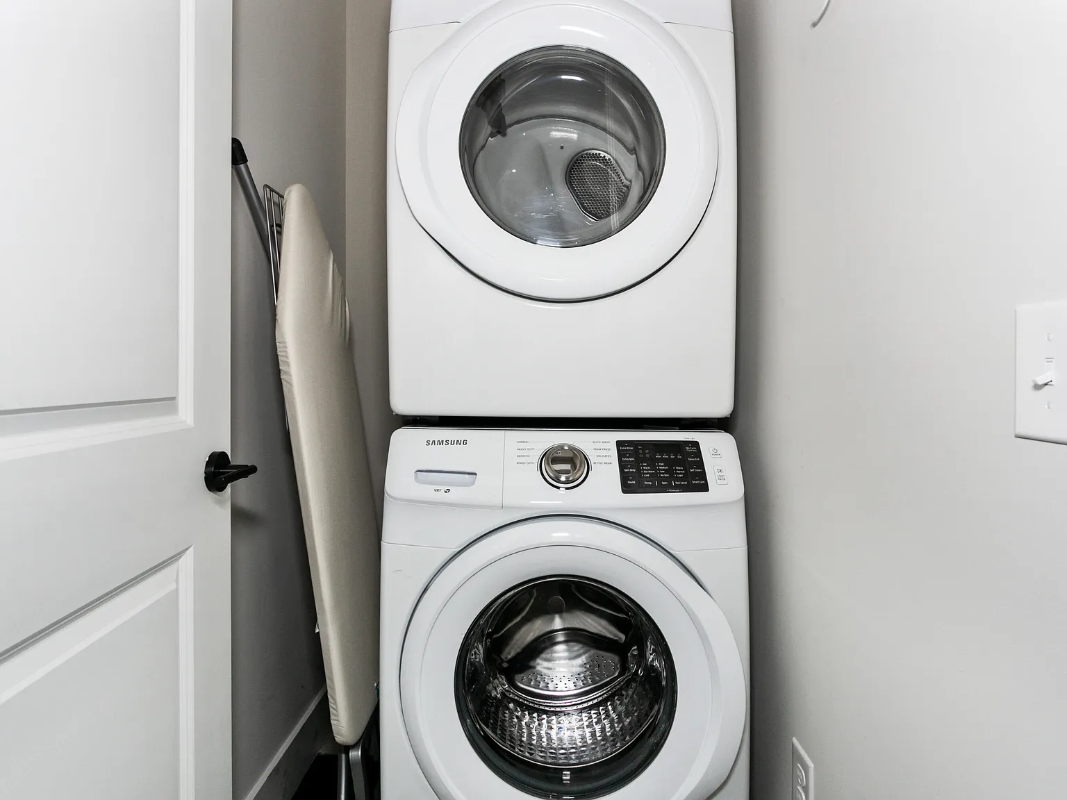 1 bed, 450 sqft, $2,375 — Photo 3